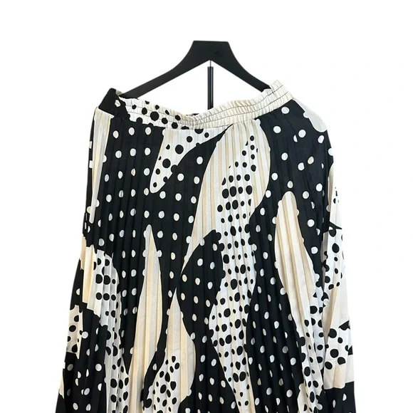 Tahari Black and Cream Polka Dot Midi Skirt - Picture 9 of 11